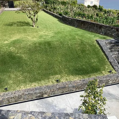 Guava Azores Ii Pensión Ribeira das Tainhas