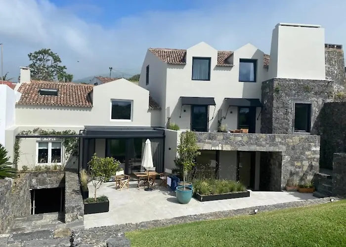 Pensjonat Guava Azores Ii