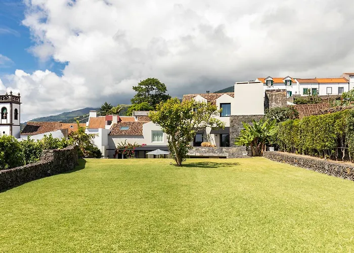 Pensjonat Guava Azores Ii